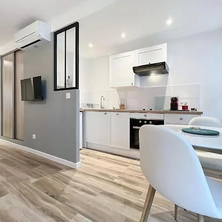 Le Mimont - Hyper Centre - Lumineux - Spacieux Appartement