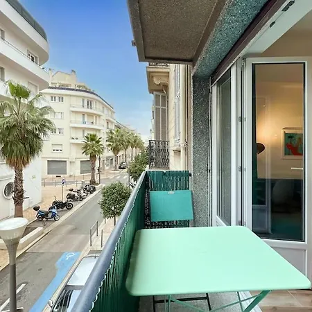 Le Mimont - Hyper Centre - Lumineux - Spacieux Apartment